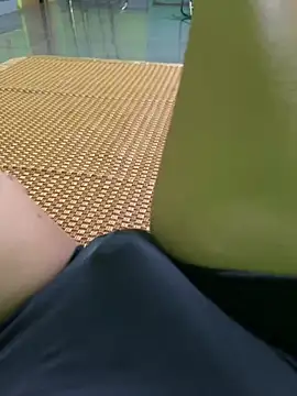 letruong6879 online show from 04/18/26, 09:33