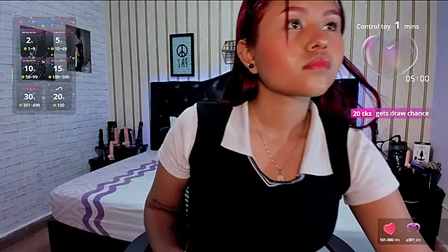 MAYASMITH   online show from 10/10/25, 02:12