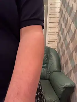 desiredude9 online show from 11/16/25, 07:29