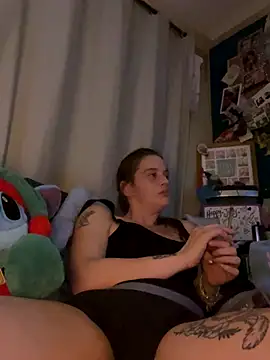 kittykatbean online show from 11/21/25, 10:09