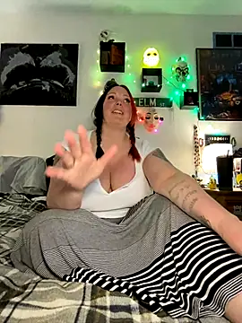 voorheesgirl online show from 01/08/26, 01:11