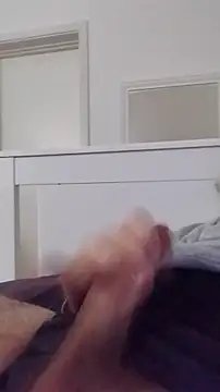 NewJoiner online show from 11/20/25, 08:31