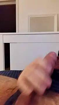 NewJoiner online show from 09/22/25, 08:04