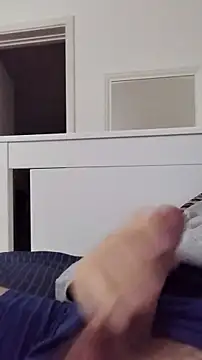 NewJoiner online show from 11/05/25, 06:11