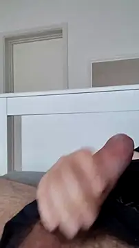 NewJoiner online show from 03/28/26, 09:32