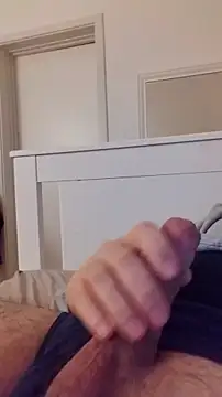 NewJoiner online show from 11/29/25, 03:17