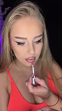 AubrieleRouj1 online show from 02/20/26, 05:48