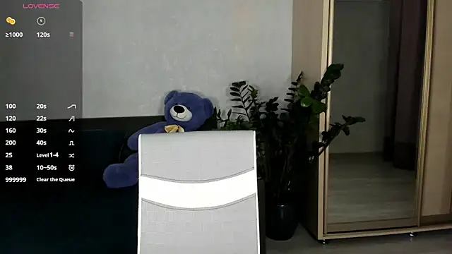 SaraShine  online show from 09/15/25, 07:14