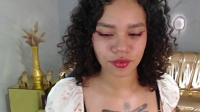 Canela s1 online show from 10/17/25, 08:32