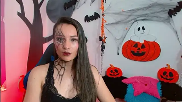 danna 888 online show from 10/31/25, 06:15