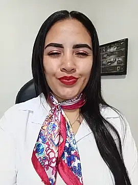 Snapshot of MAYE__13 chatting on 06/19/26, 11:38 MAYE 13 online show from 06/19/26, 11:38