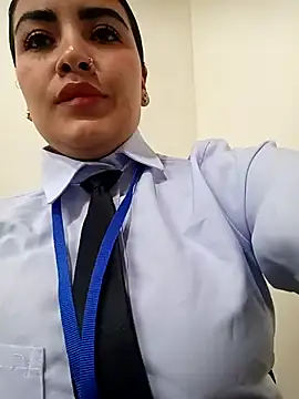 MAYE  13 online show from 10/17/25, 12:51