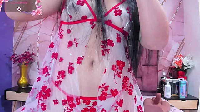 luna maisonn online show from 10/25/25, 08:31