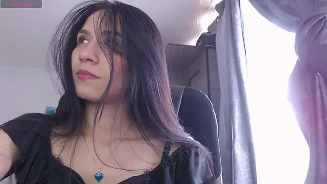 scarlett vonrose online show from 09/25/25, 08:26