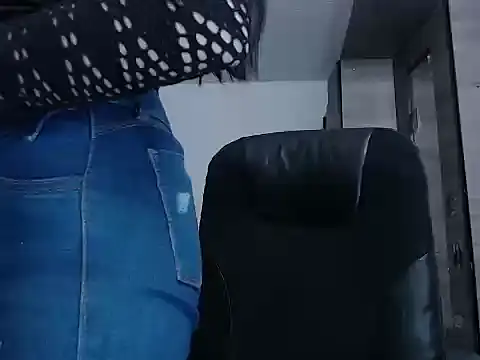 Snapshot of scarlett_vonrose chatting on 02/03/26, 06:57 scarlett vonrose online show from 02/03/26, 06:57