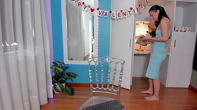 MilenaCrown online show from 02/12/26, 08:41