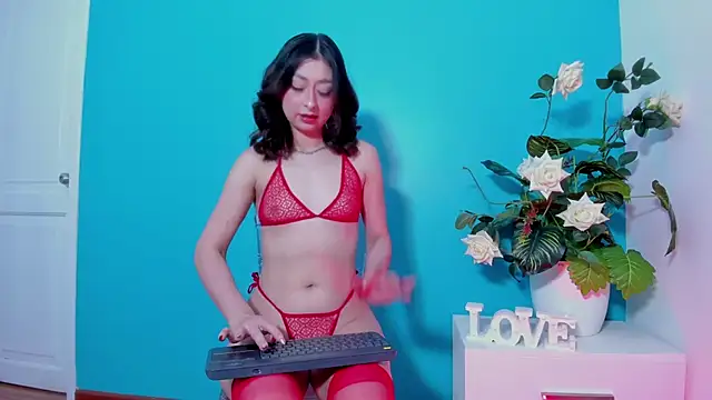 MilenaCrown online show from 01/08/26, 08:26