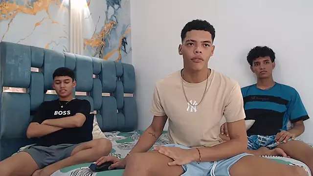 PRETTY FEM online show from 03/17/26, 01:41