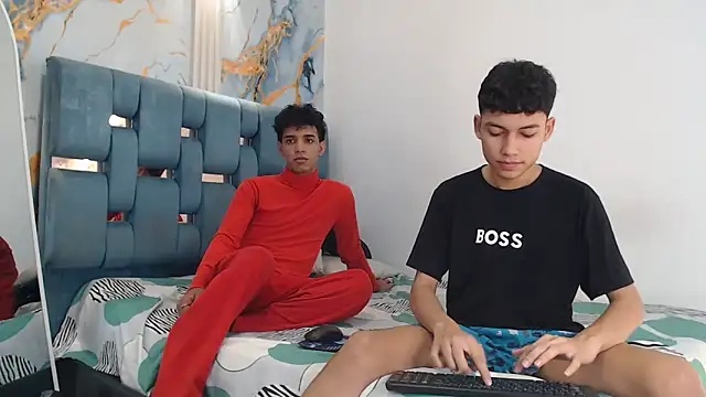 PRETTY FEM online show from 03/21/26, 01:51