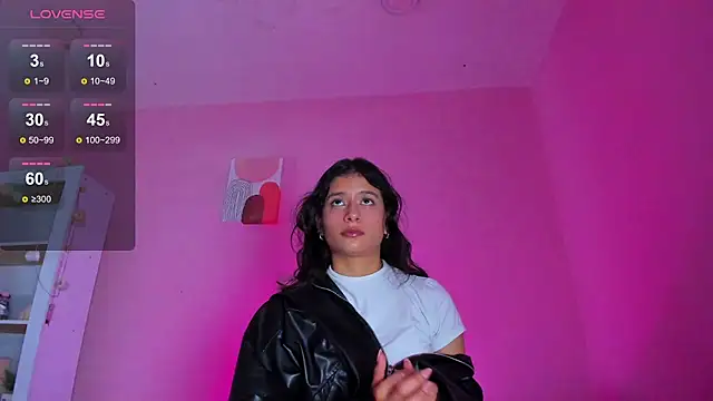 Georgina Ferri  online show from 11/04/25, 05:17