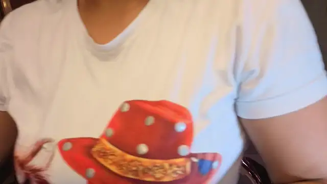 Victoria b  online show from 11/01/25, 08:14