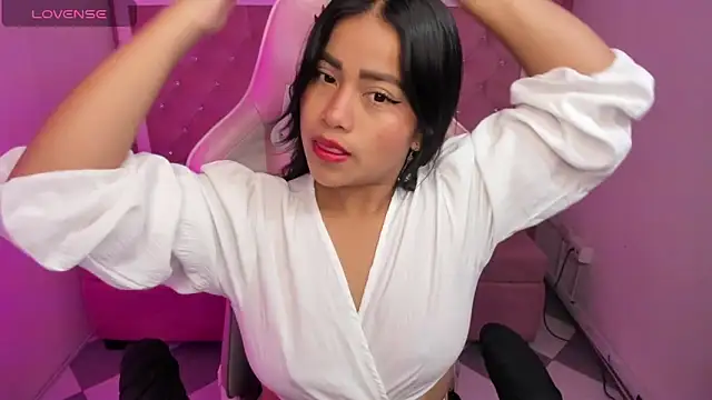 Victoria b  online show from 09/14/25, 12:38