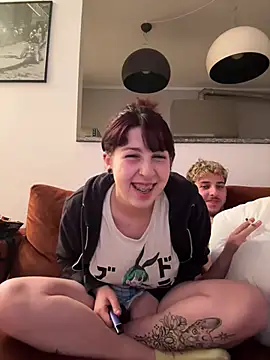 ilaria miss98 online show from 04/15/26, 08:53