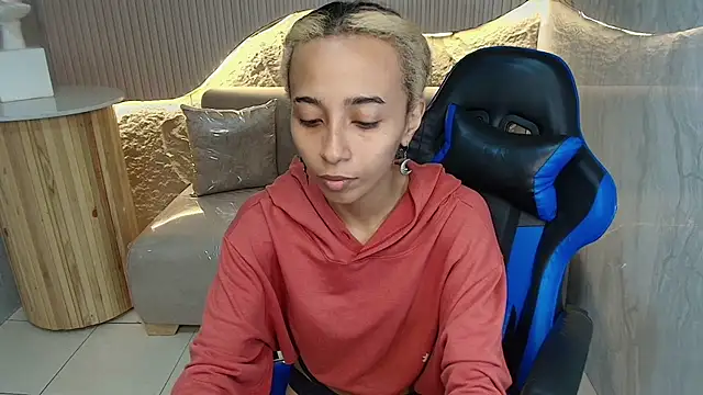 Agnis ink r online show from 11/11/25, 01:06