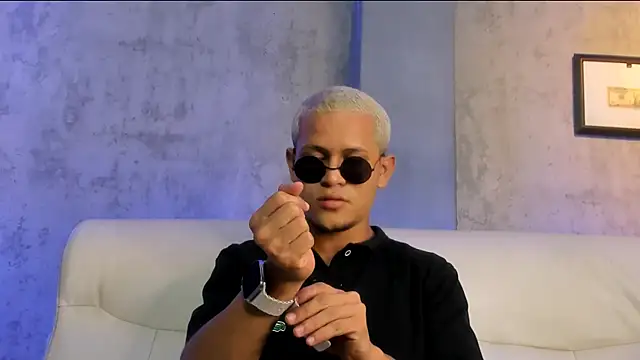 Manuel FPG online show from 11/18/25, 02:38