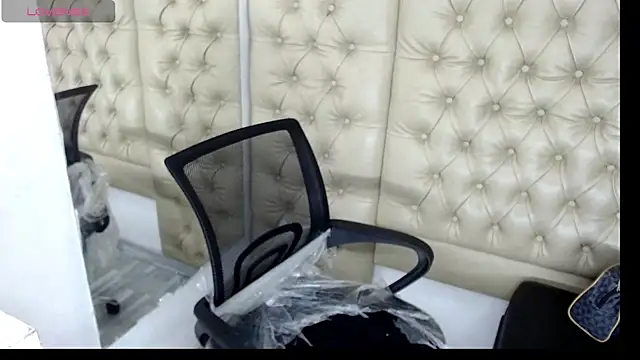 JessicaHott01 online show from 03/05/26, 07:10