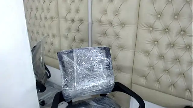 JessicaHott01 online show from 12/13/25, 08:04