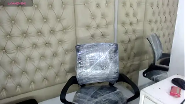 JessicaHott01 online show from 11/29/25, 07:36