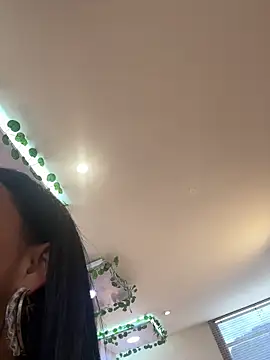 JanexHope online show from 12/02/25, 07:48