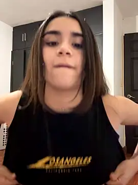 Ariovalle online show from 11/14/25, 07:45