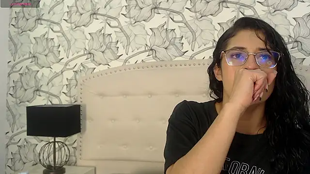 Luna Noire1 online show from 02/25/26, 04:23