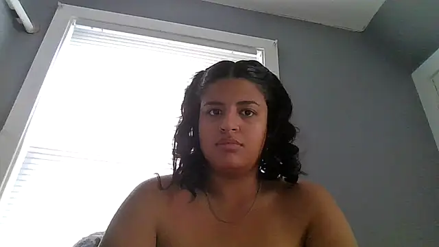 ebonymama23 online show from 09/17/25, 07:49