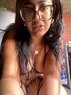 Jessyivonne online show from 09/23/25, 12:01