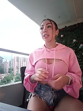 Sarahlove 90 online show from 04/06/26, 11:06