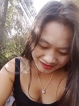 lusy-bae online show from 10/23/25, 01:15