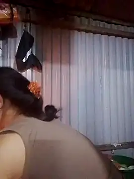 lusy-bae online show from 10/25/25, 11:53