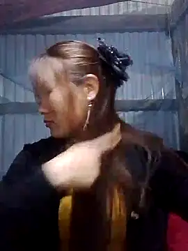 lusy-bae online show from 11/19/25, 01:27