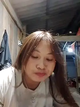 lusy-bae online show from 11/12/25, 01:59