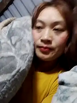 lusy-bae online show from 12/18/25, 12:31