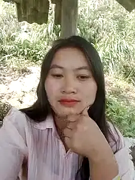 lusy-bae online show from 10/13/25, 02:46