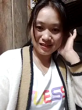 lusy-bae online show from 10/22/25, 12:59