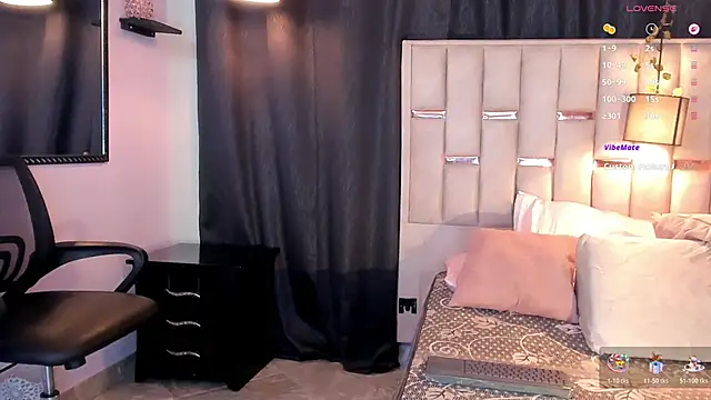 melody-rouss online show from 11/22/25, 10:58