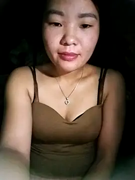 lylylove online show from 09/20/25, 10:48