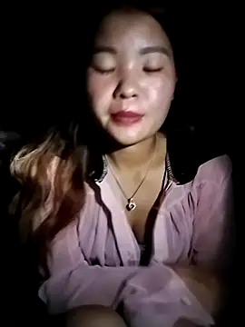 lylylove online show from 09/15/25, 01:11