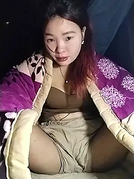 lylylove online show from 01/09/26, 01:56