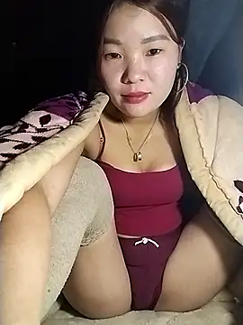 lylylove online show from 01/12/26, 09:16